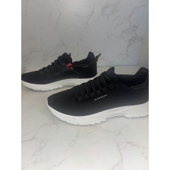 Givenchy Men's Sneakers in Black - Excellent Condition, Size 46/12 - Picture 4 of 4